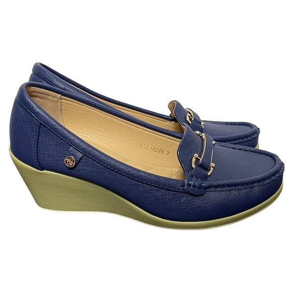 Carlton London Textured Moc-Toe Wedges in Navy Blue with gold accents, size US 9 - Picture 6 of 14